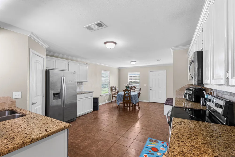 3727 SW County Road 1160 Corsicana, TX 75110