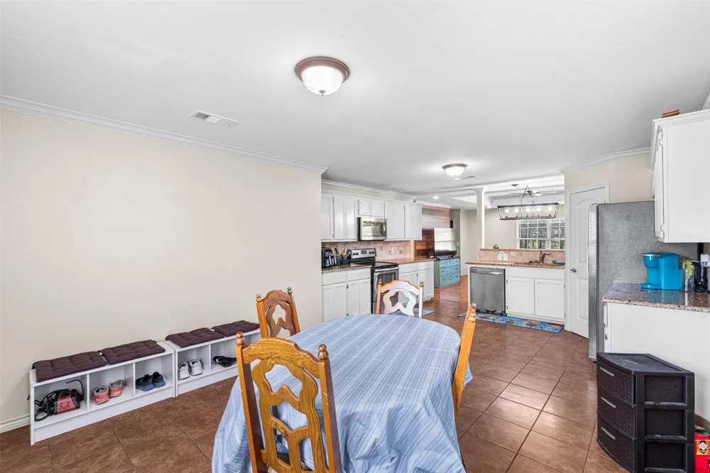 3727 SW County Road 1160 Corsicana, TX 75110