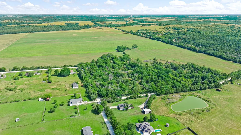3727 SW County Road 1160 Corsicana, TX 75110