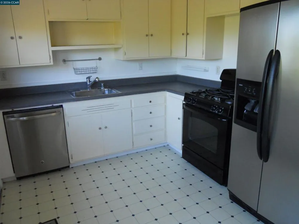 3690 Sundale Lafayette, CA 94549
