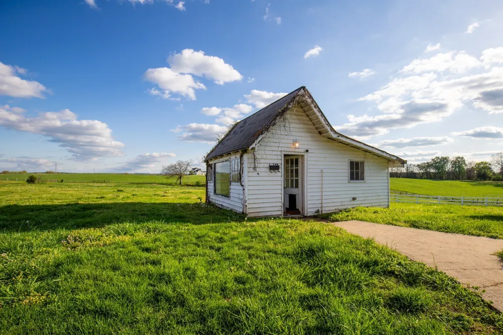 501 Burnt Hill Rd Unionville, TN 37180