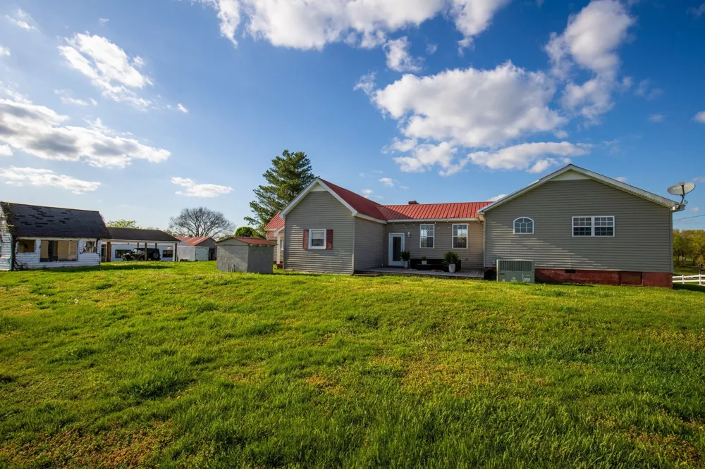 501 Burnt Hill Rd Unionville, TN 37180