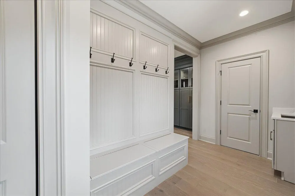 1130 Melbrook Drive Munster, IN 46321
