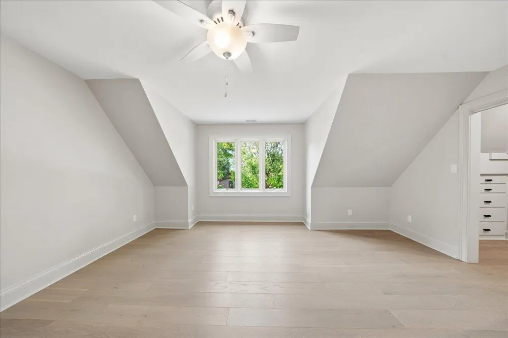 1130 Melbrook Drive Munster, IN 46321