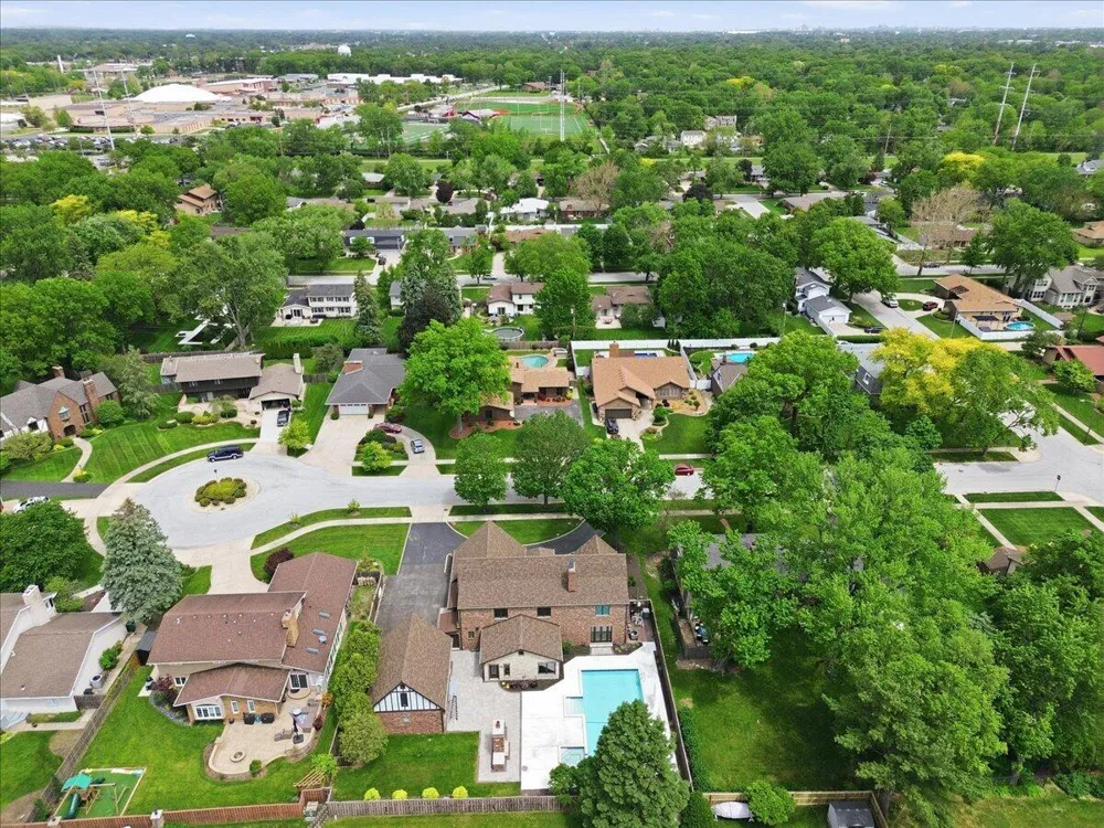 1130 Melbrook Drive Munster, IN 46321