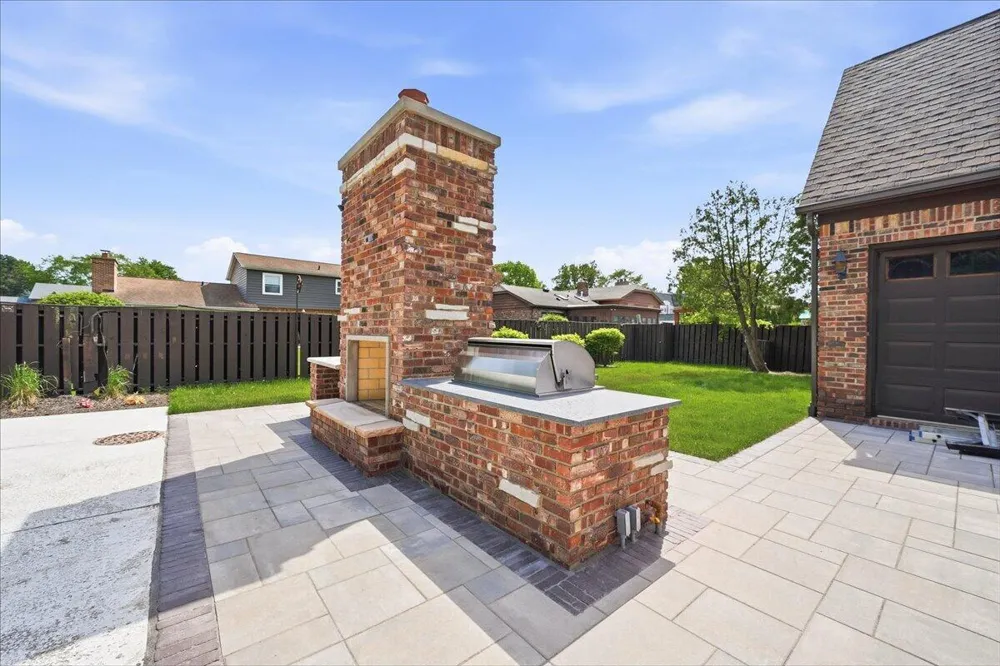 1130 Melbrook Drive Munster, IN 46321