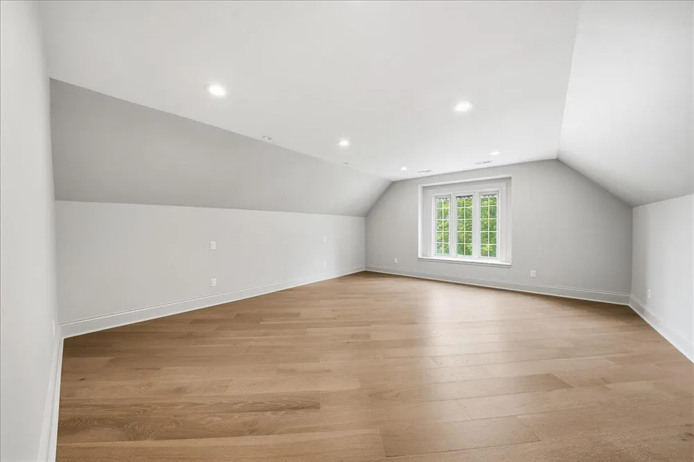 1130 Melbrook Drive Munster, IN 46321