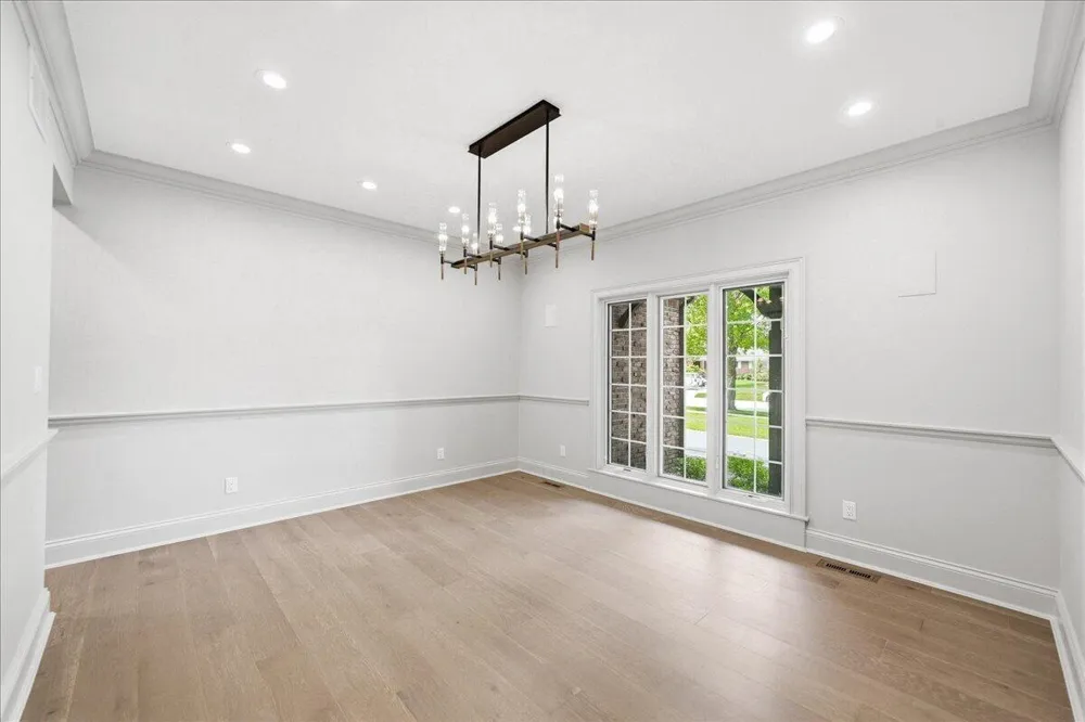 1130 Melbrook Drive Munster, IN 46321