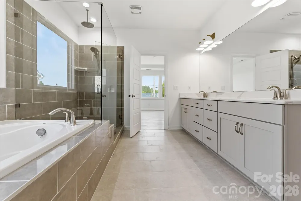 4016 Dahlia Drive Harrisburg, NC 28075