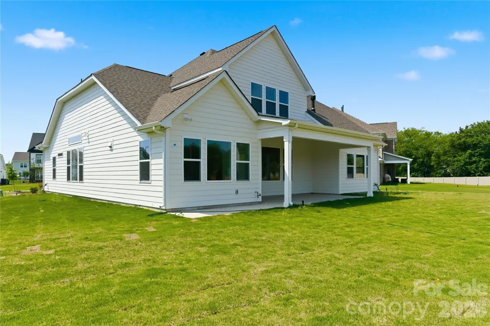 4016 Dahlia Drive Harrisburg, NC 28075