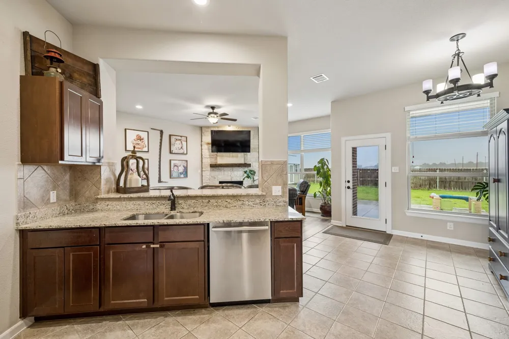 2509 Hollon Drive Caddo Mills, TX 75135