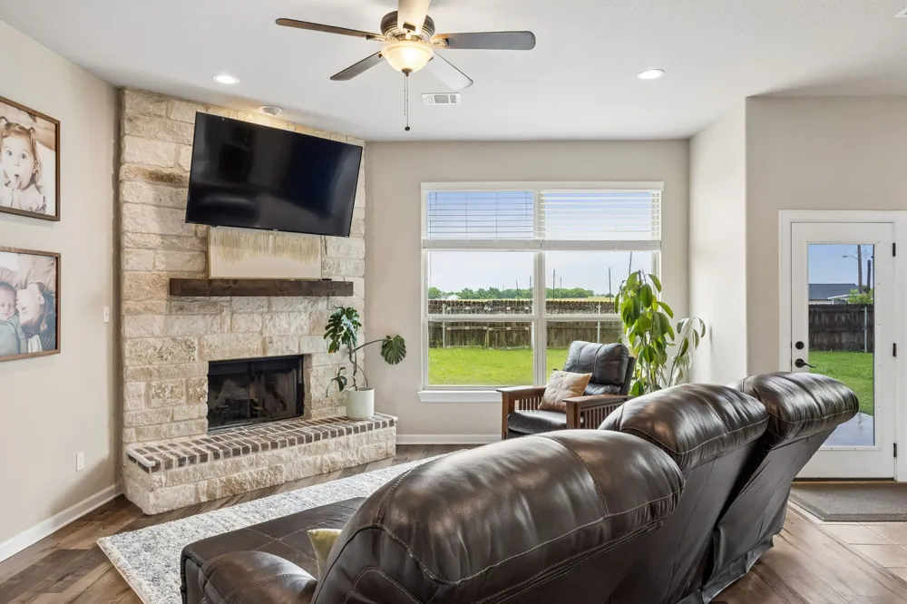 2509 Hollon Drive Caddo Mills, TX 75135