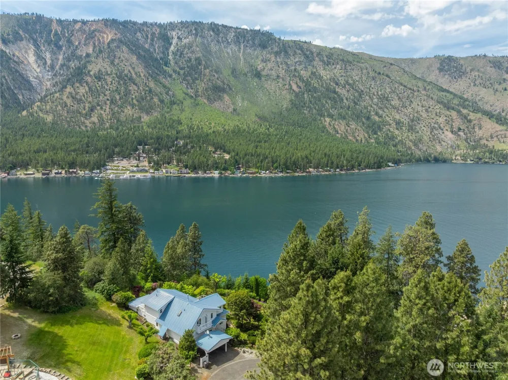 141 Sunset PL Manson, WA 98831