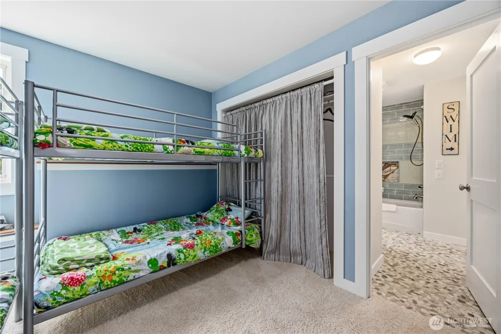 141 Sunset PL Manson, WA 98831