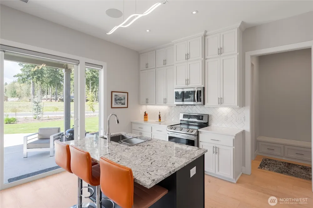 118 ANNABELLE STREET Castle Rock, WA 98611