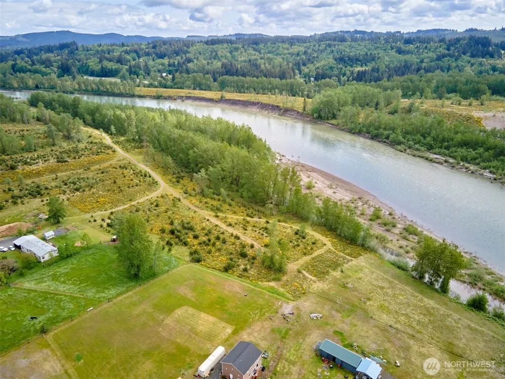 118 ANNABELLE STREET Castle Rock, WA 98611