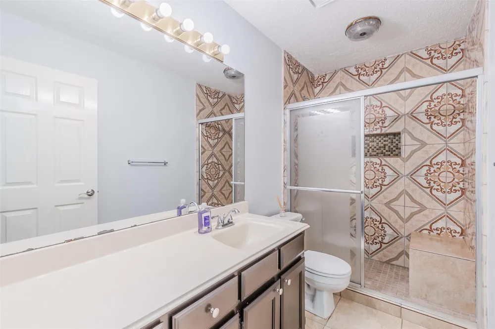 2709 Brittany Drive Euless, TX 76039