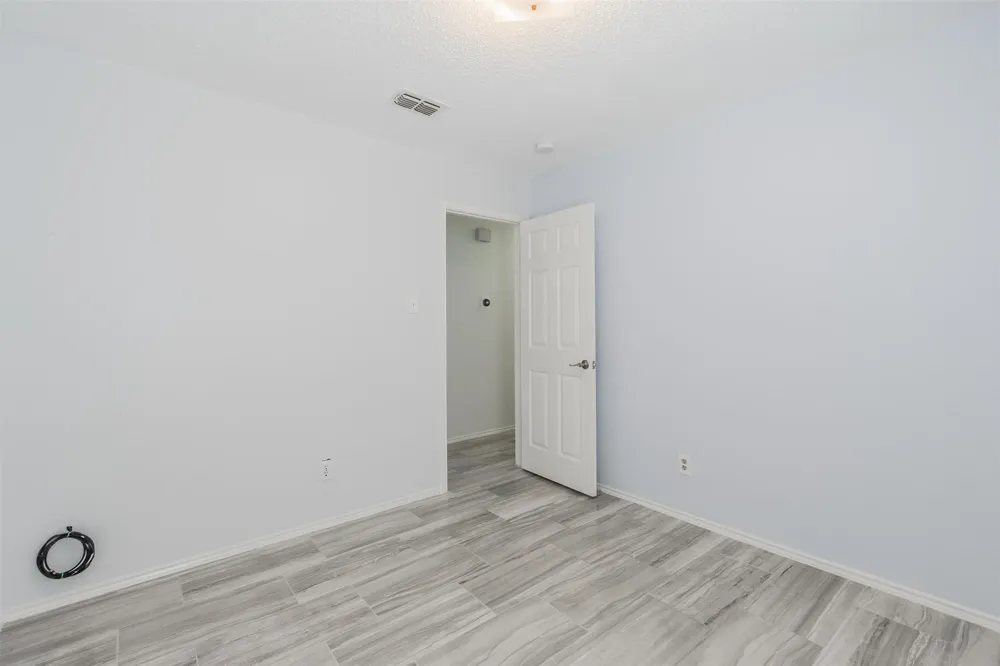 2709 Brittany Drive Euless, TX 76039