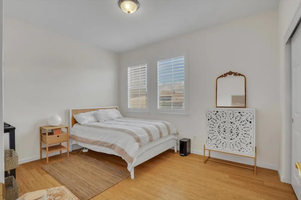5704 Oakmont Drive Richmond, CA 94806