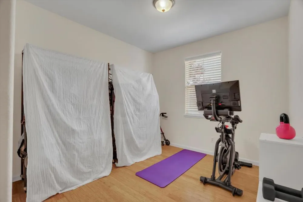 5704 Oakmont Drive Richmond, CA 94806