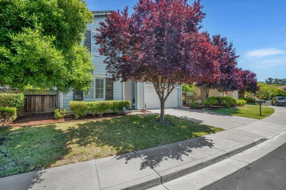 5704 Oakmont Drive Richmond, CA 94806
