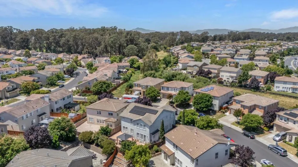5704 Oakmont Drive Richmond, CA 94806