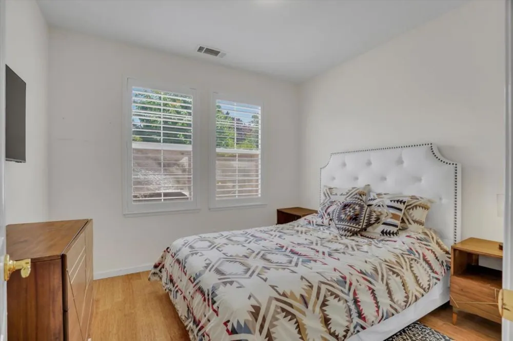5704 Oakmont Drive Richmond, CA 94806