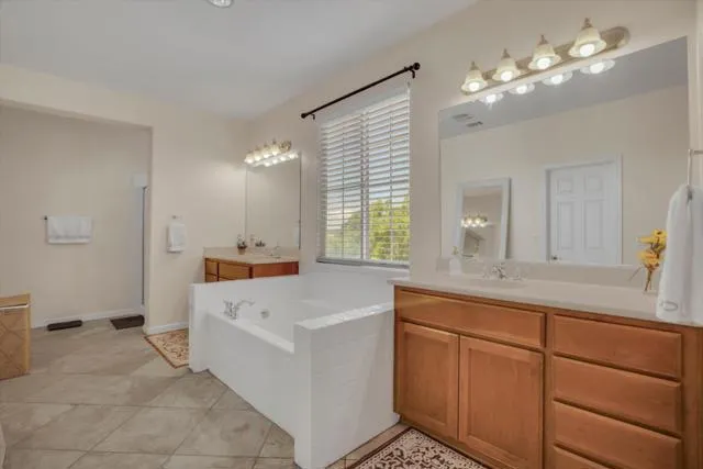 5704 Oakmont Drive Richmond, CA 94806