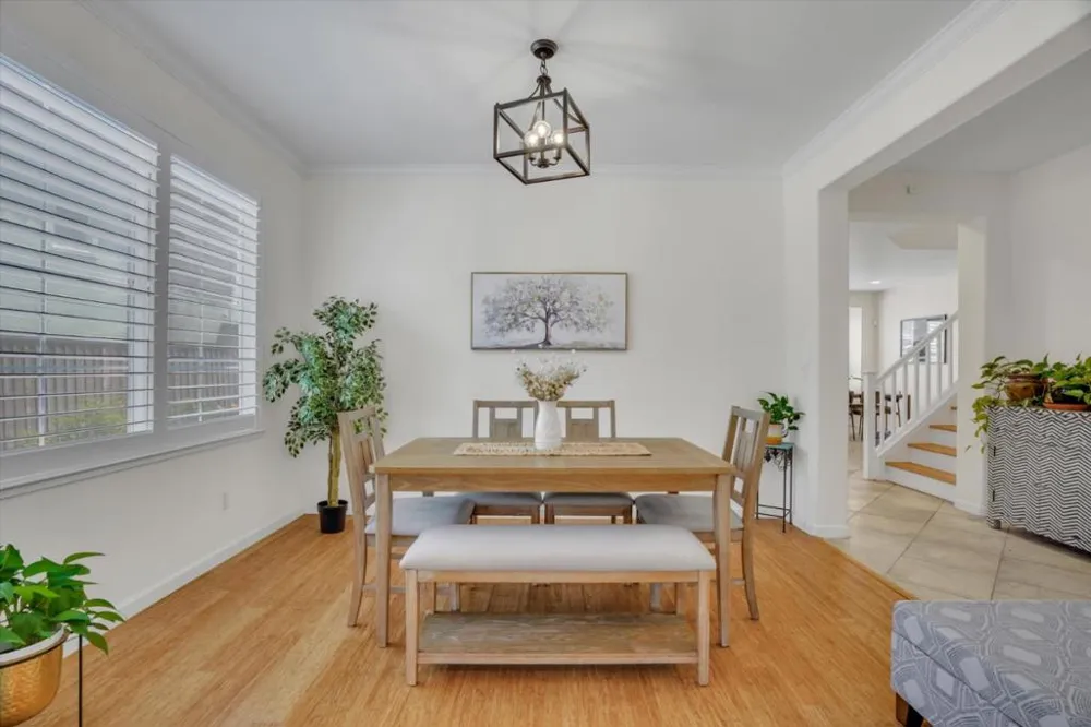 5704 Oakmont Drive Richmond, CA 94806