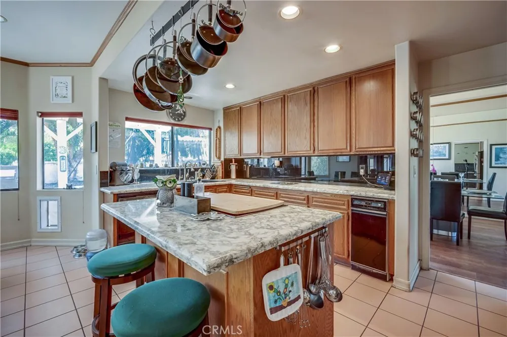21721 Appaloosa Court Canyon Lake, CA 92587