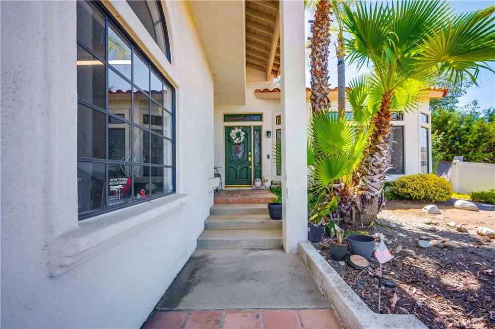 21721 Appaloosa Court Canyon Lake, CA 92587