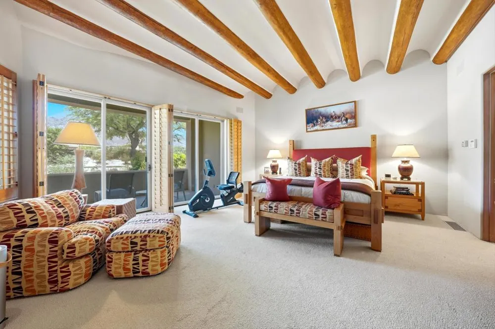 119 Tamit Place Palm Desert, CA 92260