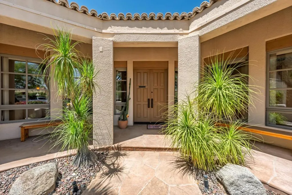 119 Tamit Place Palm Desert, CA 92260