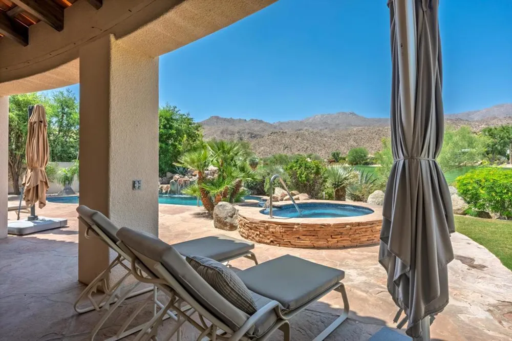 119 Tamit Place Palm Desert, CA 92260