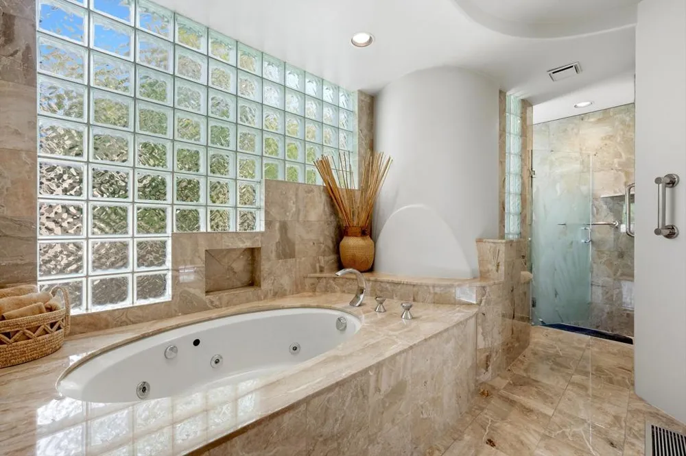 119 Tamit Place Palm Desert, CA 92260