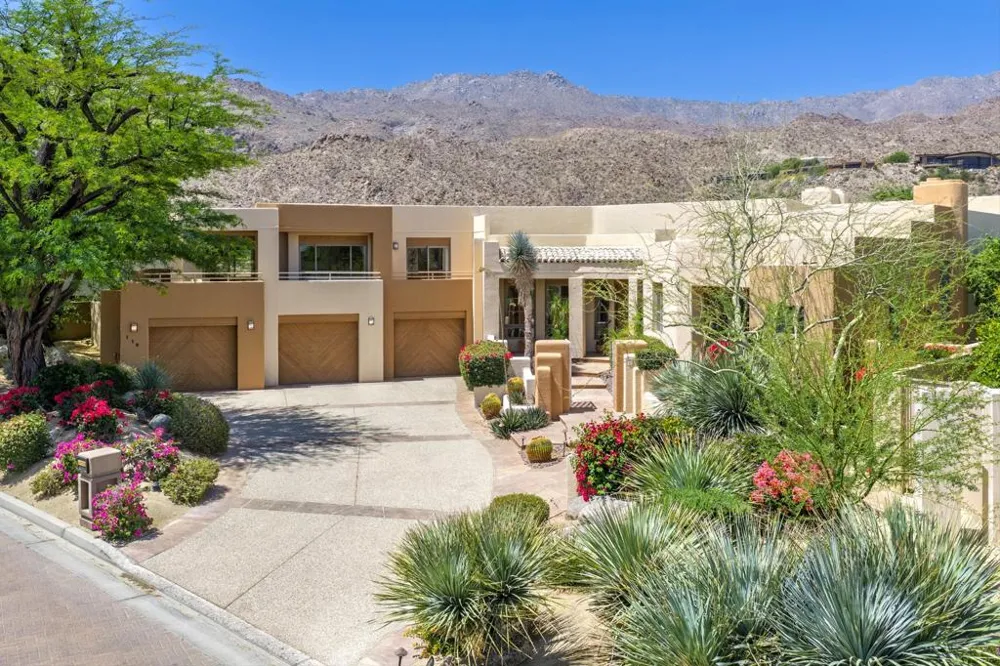 119 Tamit Place Palm Desert, CA 92260