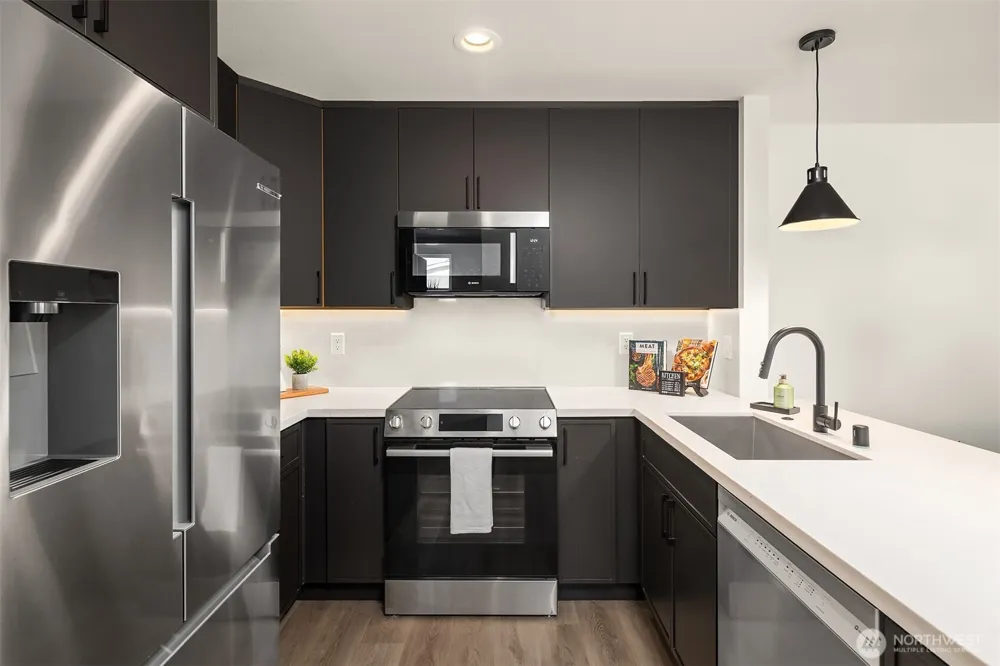 12012 17th Place S #B Burien, WA 98168