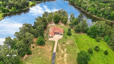 627 Levite Road