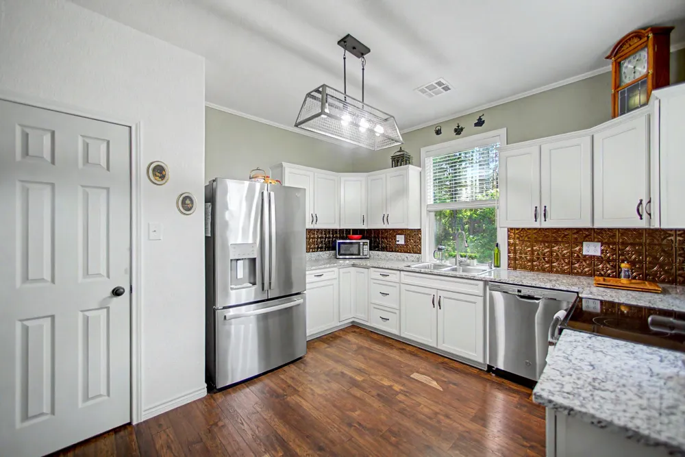 2874 An County Road 335 Palestine, TX 75803