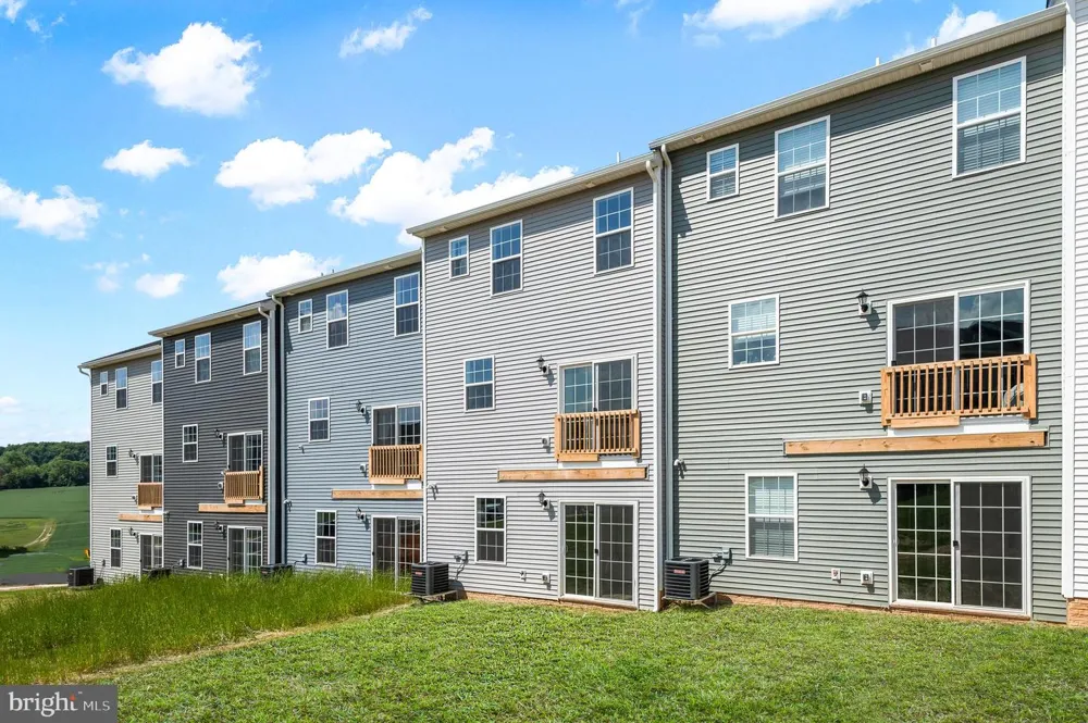 311 VERONA DRIVE New Cumberland, PA 17070