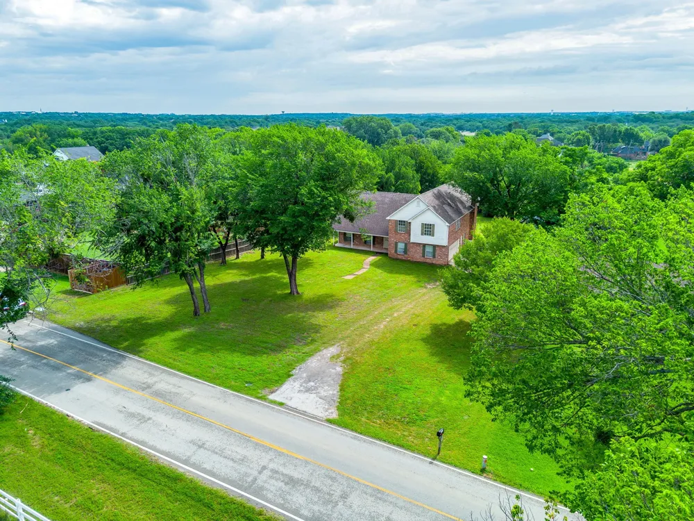 7404 John McCain Road Colleyville, TX 76034