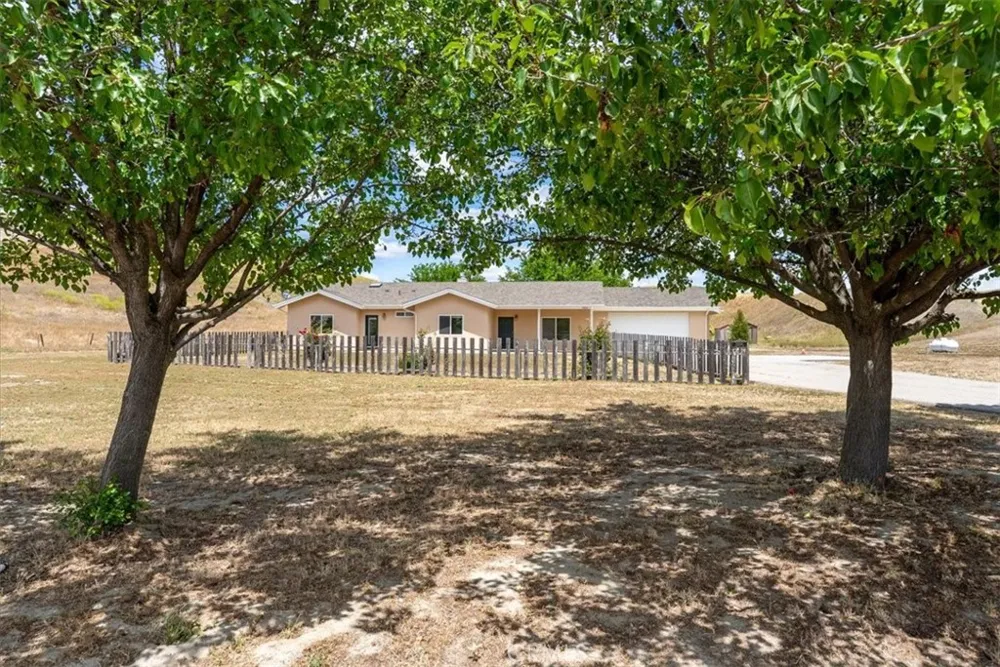 76846 Ranchita Canyon Road San Miguel, CA 93451