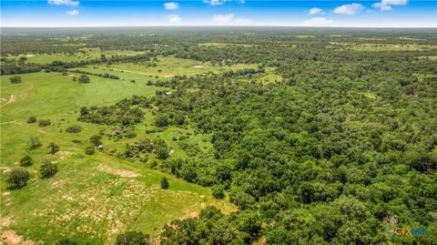 337 Private Road 1015