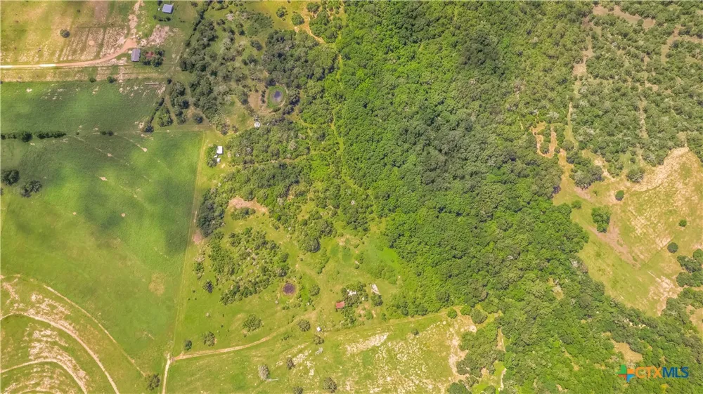 337 Private Road 1015 Hallettsville, TX 77964
