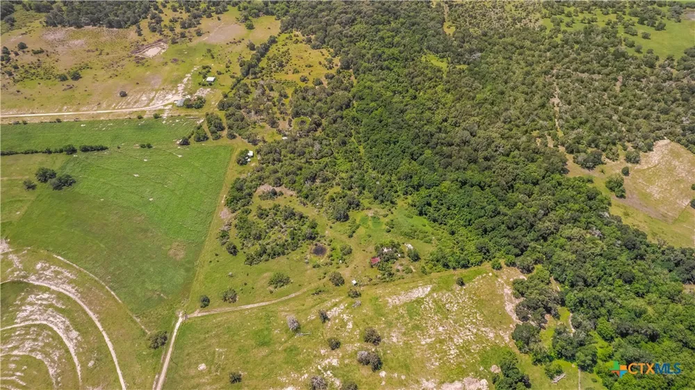 337 Private Road 1015 Hallettsville, TX 77964
