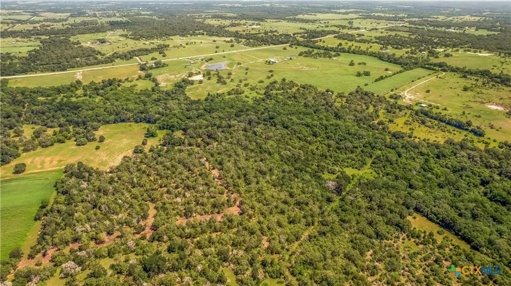 337 Private Road 1015 Hallettsville, TX 77964