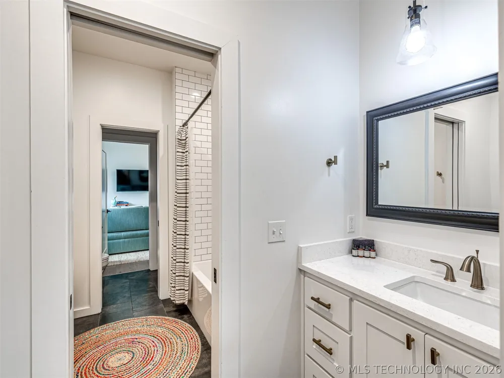 57 Lower Green Way Carlton Landing, OK 74432