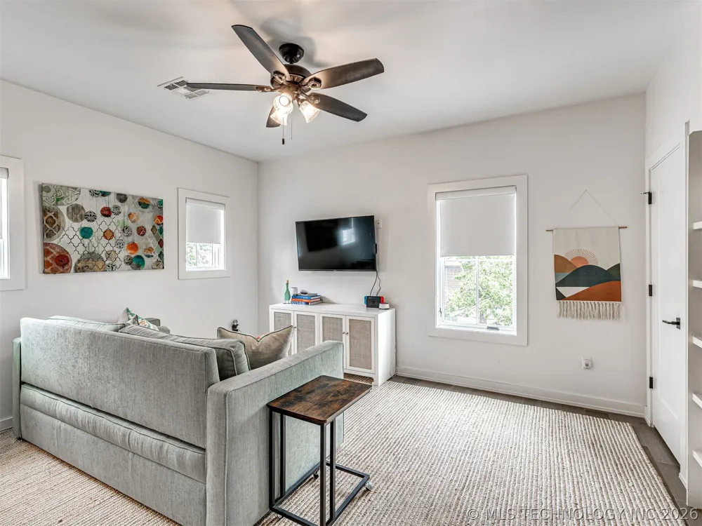 57 Lower Green Way Carlton Landing, OK 74432