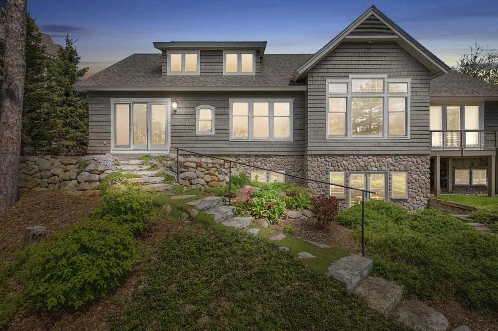10249 Kay Ray Road Acme Township, MI 49690