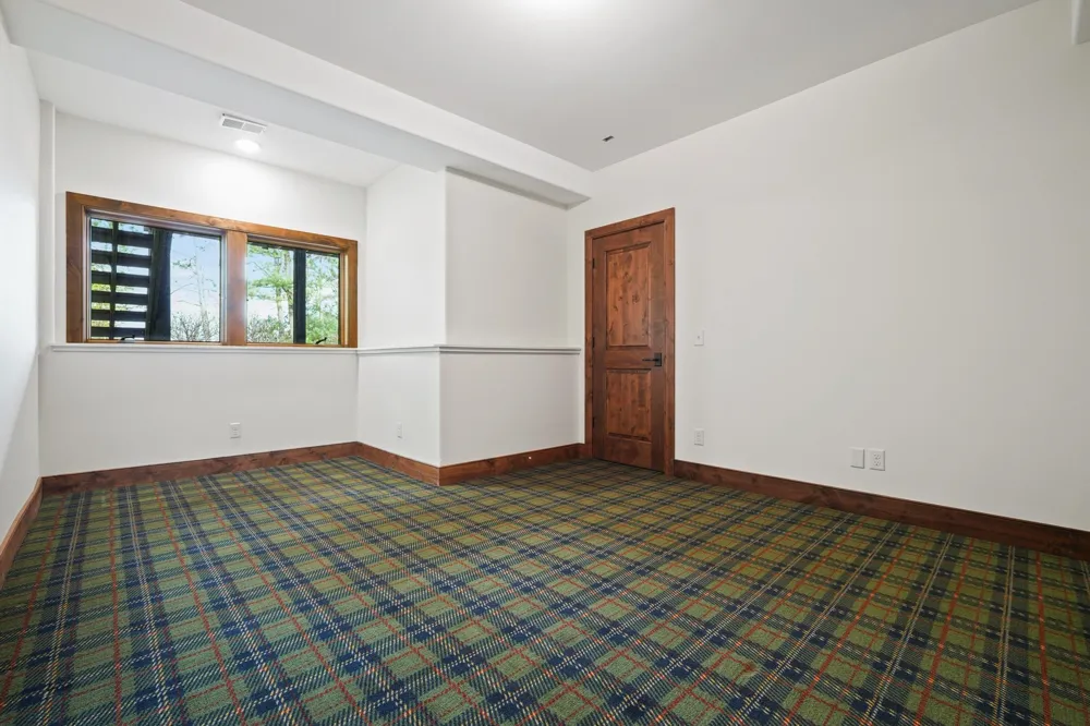 10249 Kay Ray Road Acme Township, MI 49690